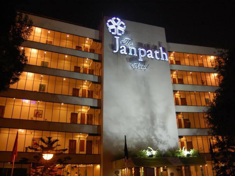 The Janpath Hotel Ню Делхи Екстериор снимка